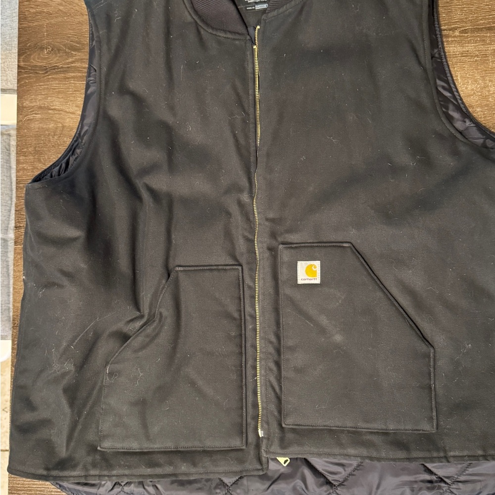 Carhartt Men’s Black Relaxed Fit Heavy-Duty Vest